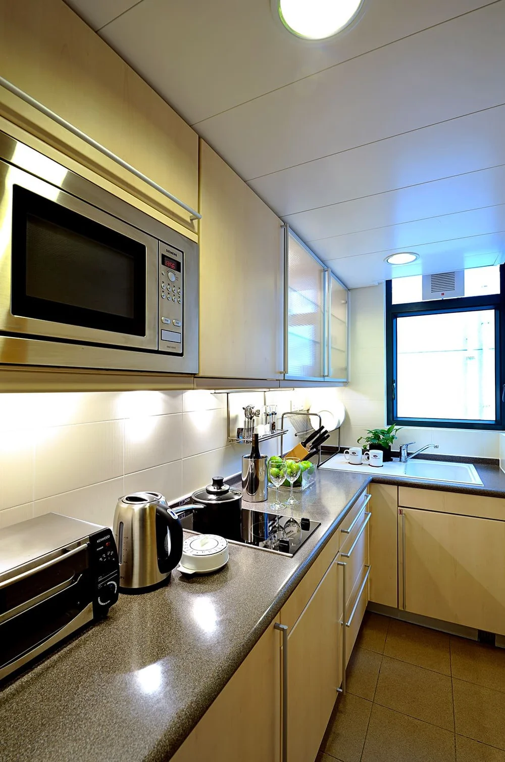 Central 1 Bedroom Serviced Apartment Lily