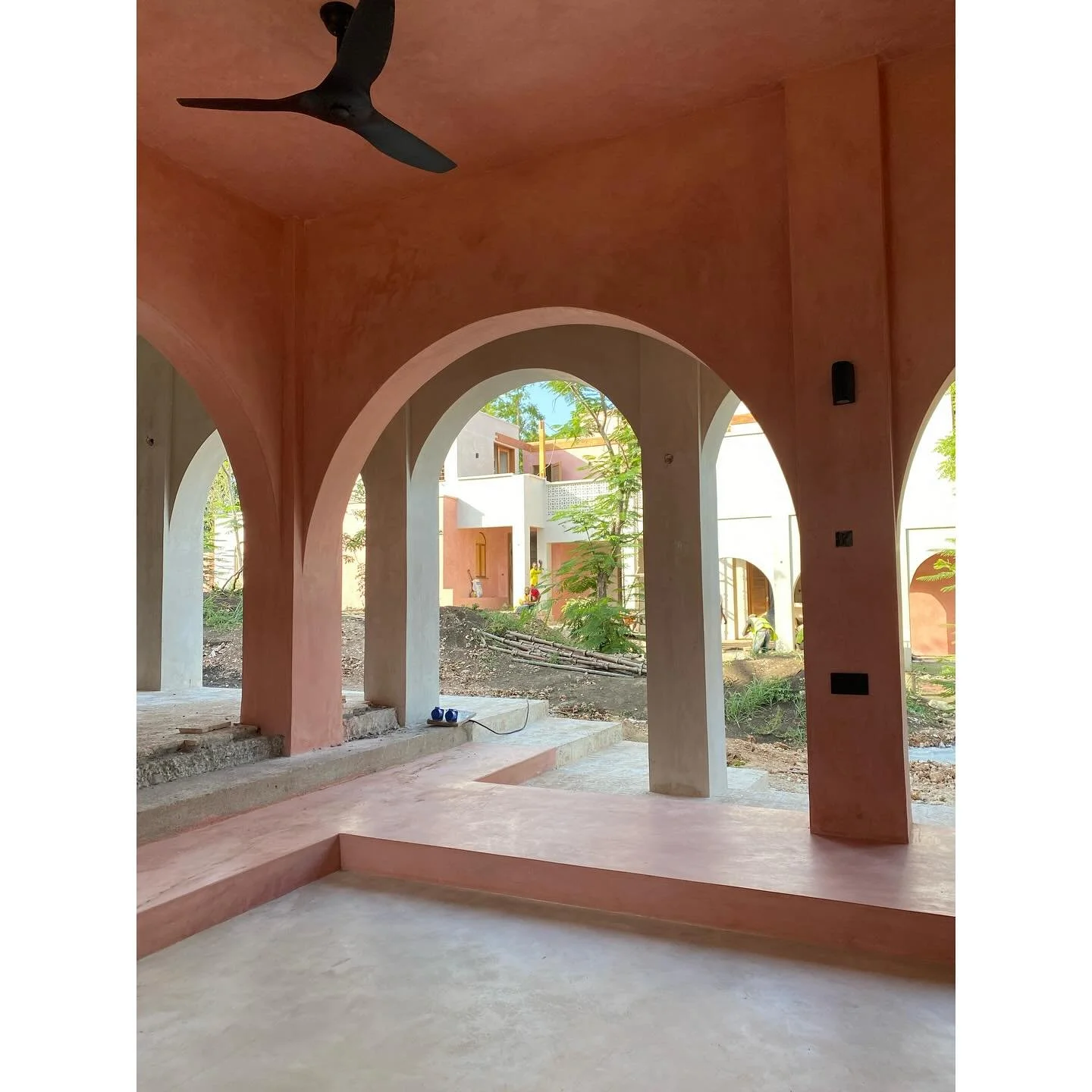 Coastal Dwelling - Under Construction
.⁠
.⁠
.⁠
.⁠
Collaborator: @studio_mehta
Builder: @ashvibuilderslimited
#osarchitecture #objectsubjectarchitecture #architecture #kenyanarchitecture #kenyanarchitects #design #kenyandesign #coastaldwelling #contem