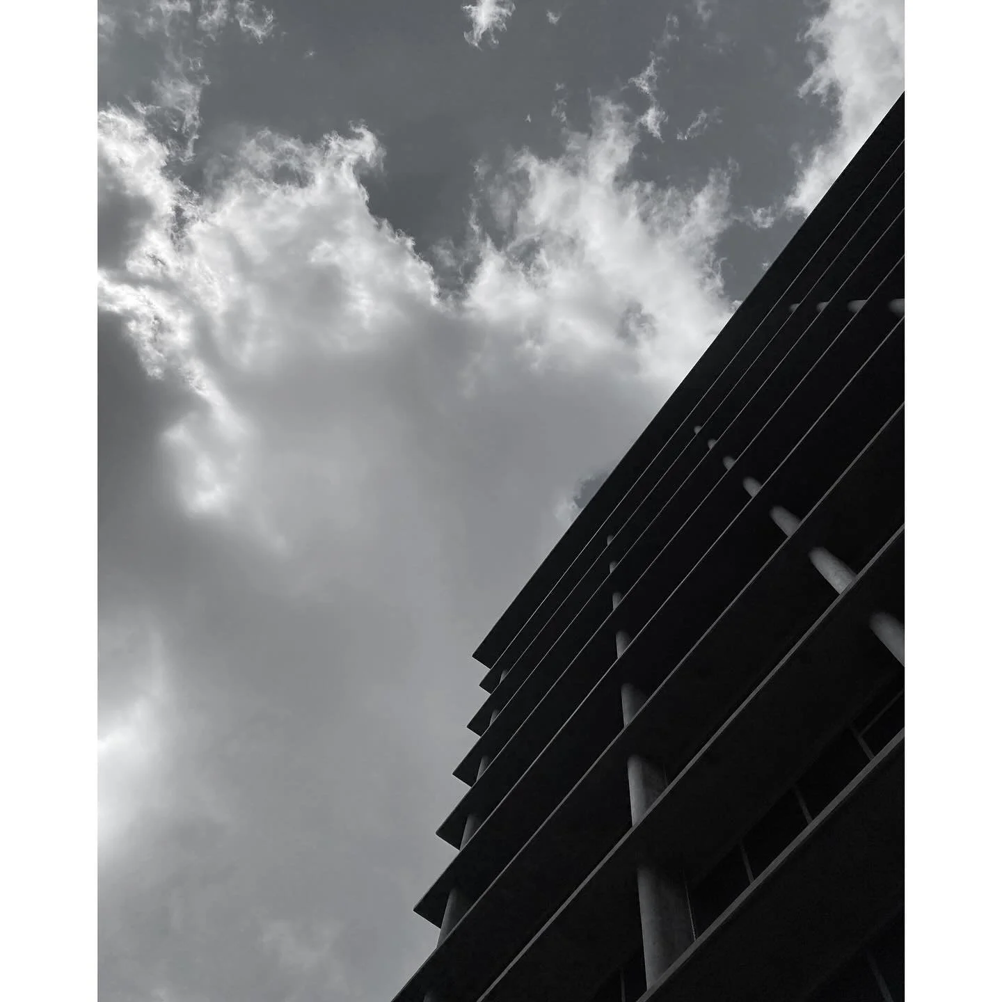 Office Tower - Under Construction
.⁠
.⁠
.⁠
.⁠
Collaborator: @studio_mehta
Builder: @laxmanbhai_construction⁠
Developer: @saggitariusholdingslimited
#osarchitecture #objectsubjectarchitecture #architecture #kenyanarchitecture #kenyanarchitects #design