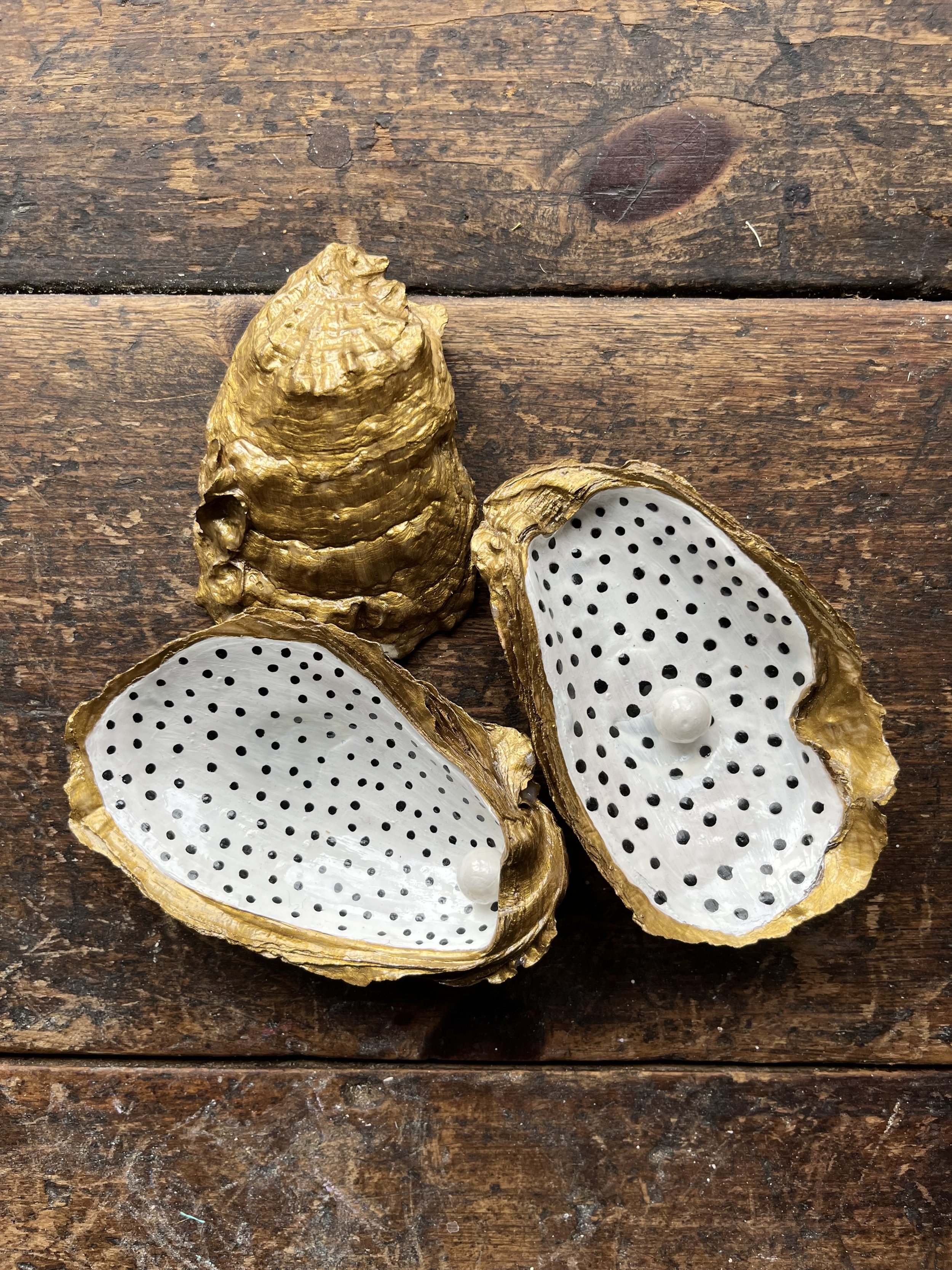 SOLD
Hand-painted Mill River wild oyster shells. Jewelry dishes /Salt bowls from the sea!
