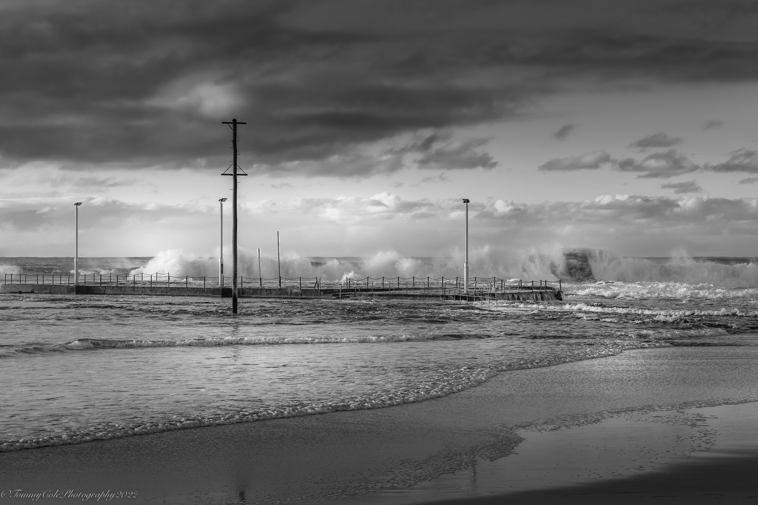 Narrabeen Rock Pool B&W_WEB_FILE.jpg