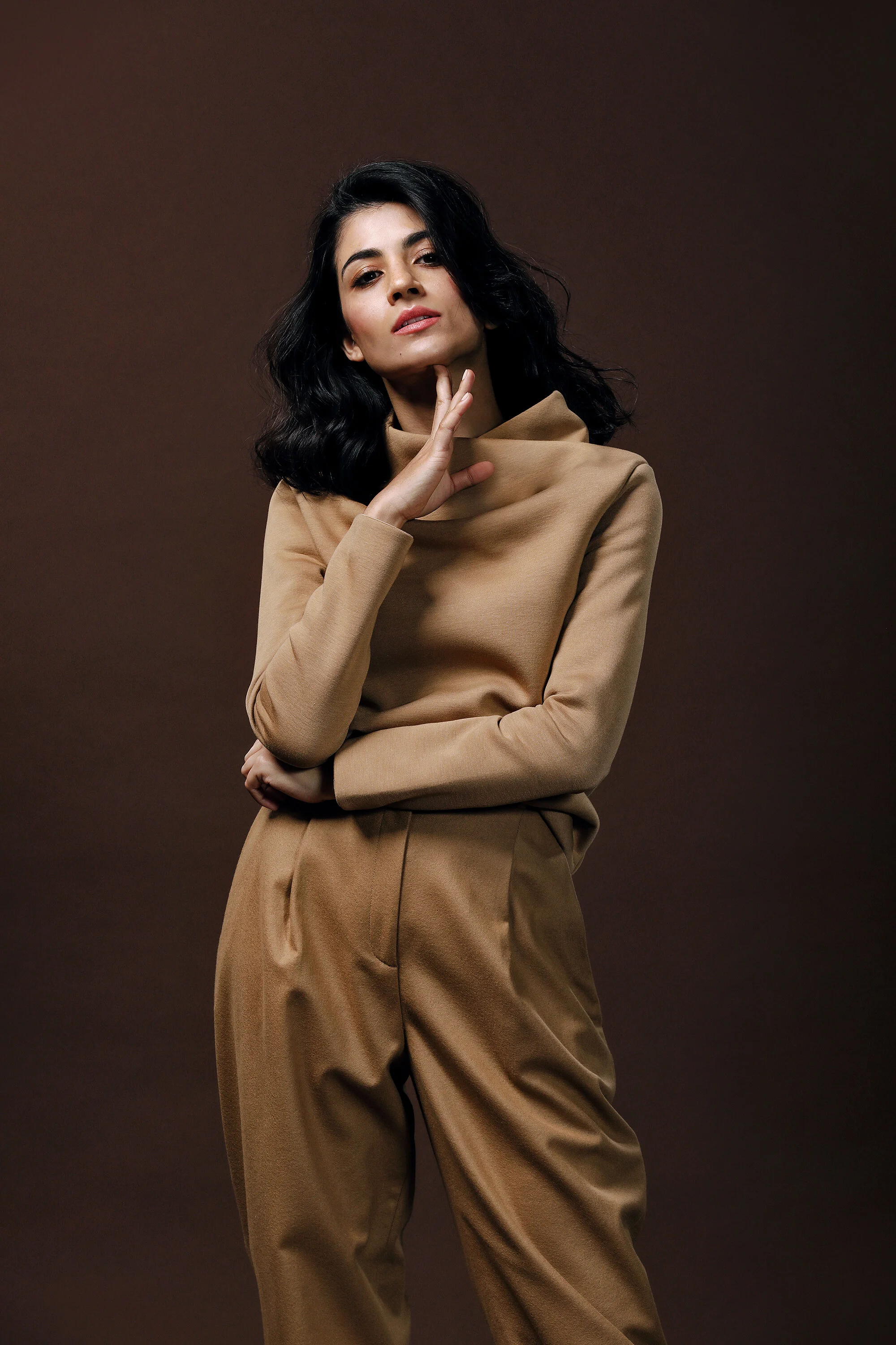  BELLA BENJAMIN - STYLE DIRECTOR 