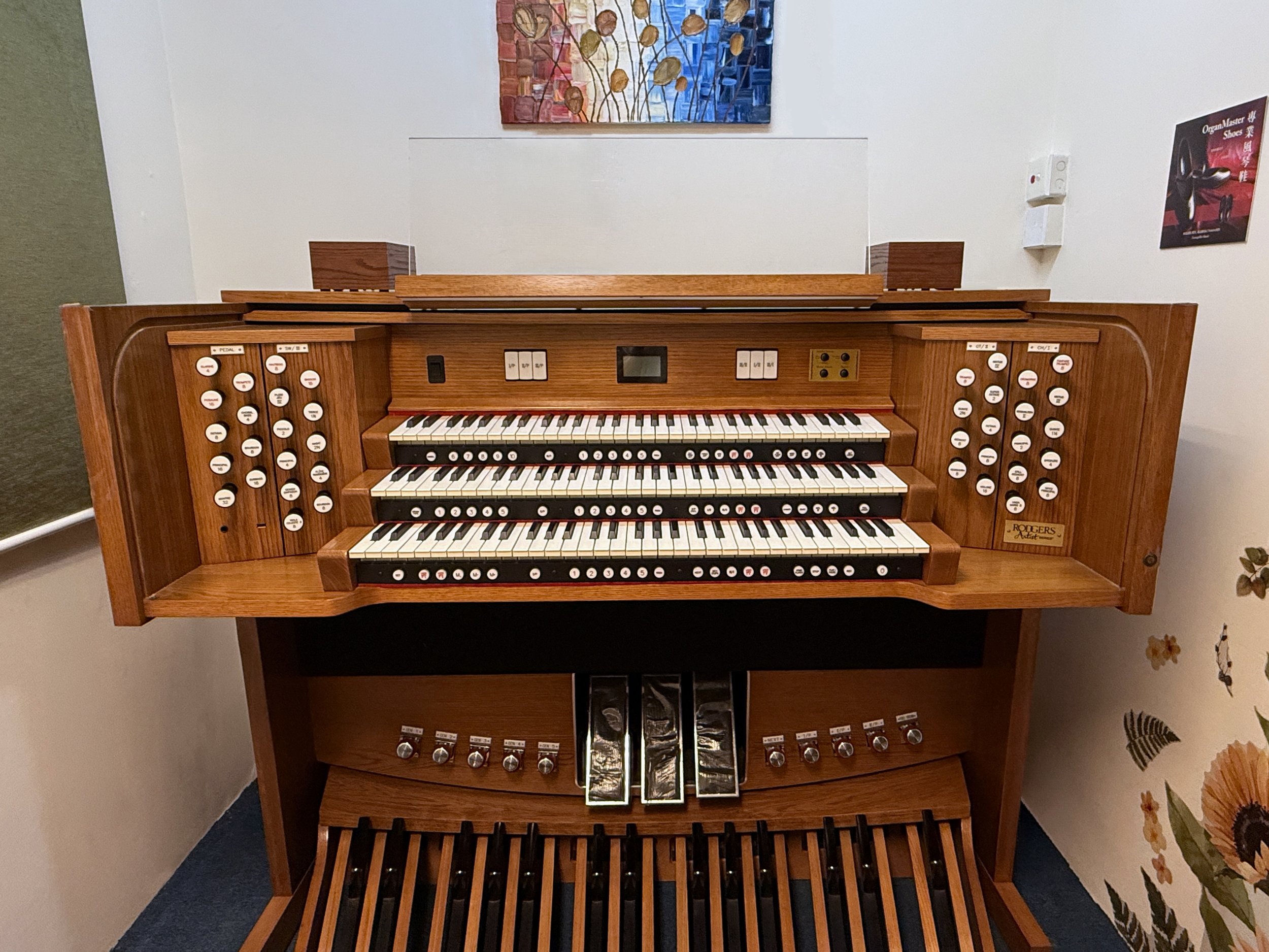 Organ lessons and organ room rental in Hong Kong