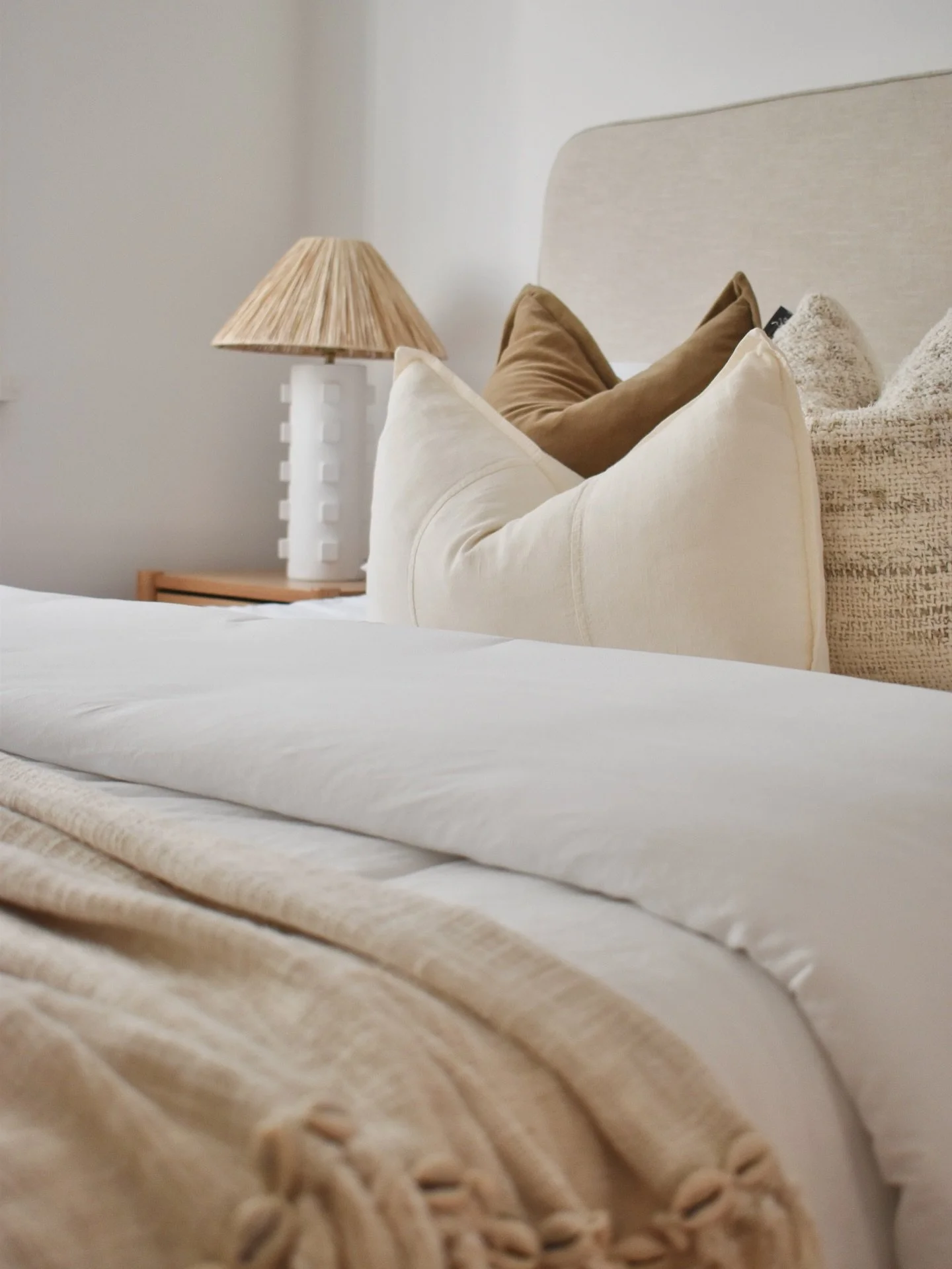 BEDROOM || Calming coastal vibes