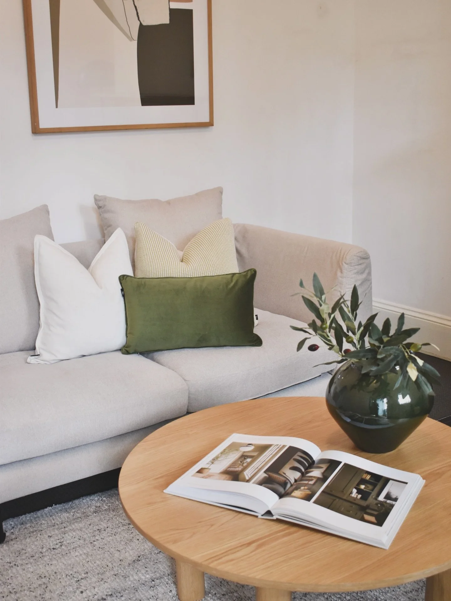 2 bed, 1 bath, 2 living house coming up soon in 📍Chippendale 
@duchateau_property