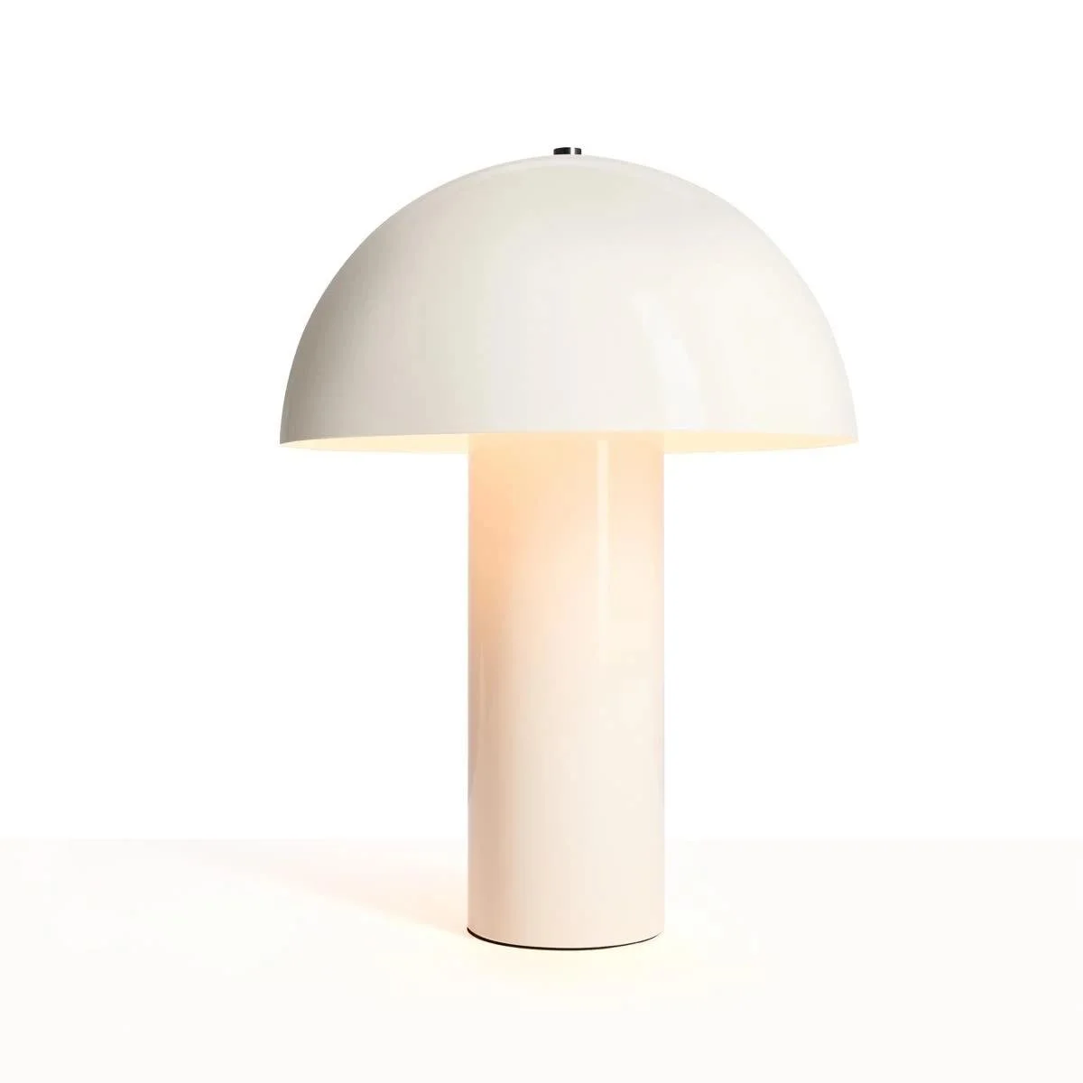 Parker table lamp
RRP: $39.00
Selling at: $35.00
Available: 1