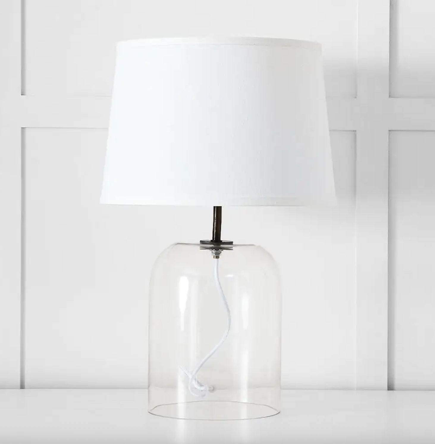 Stevie Table Lamp
RRP: $260.00
Selling at: $250.00
Available: 1