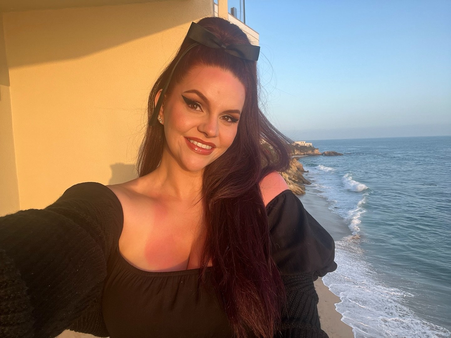 Summertime &amp; the livin&rsquo;s easy (Lana&rsquo;s version)☀️💞

This summer I gave myself permission to pause and turn inward. To reevaluate and reconstruct. To sit with the feelings that don&rsquo;t have quick fixes and the questions that don&rs