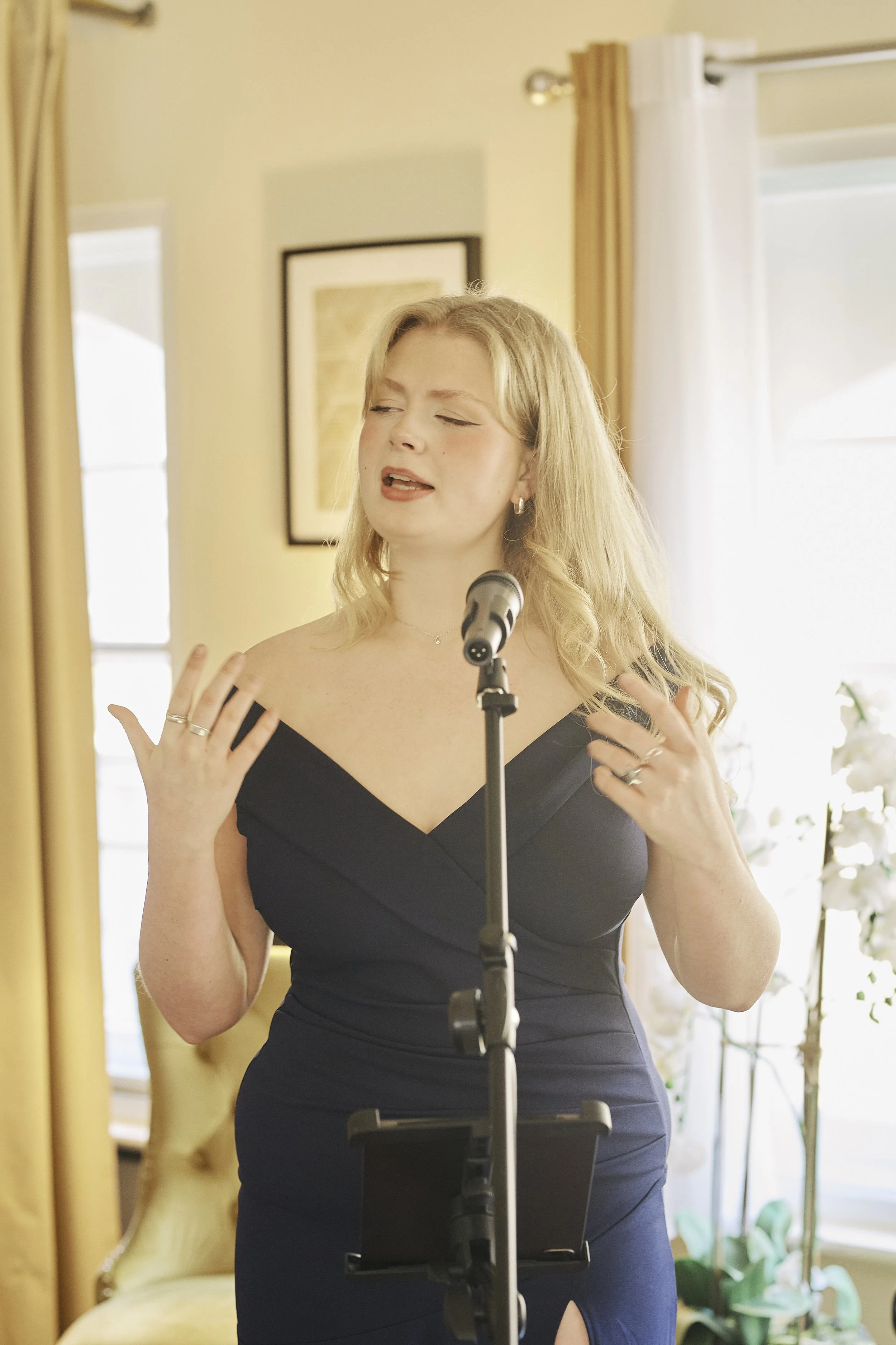 london wedding singer, wedding ceremony singer