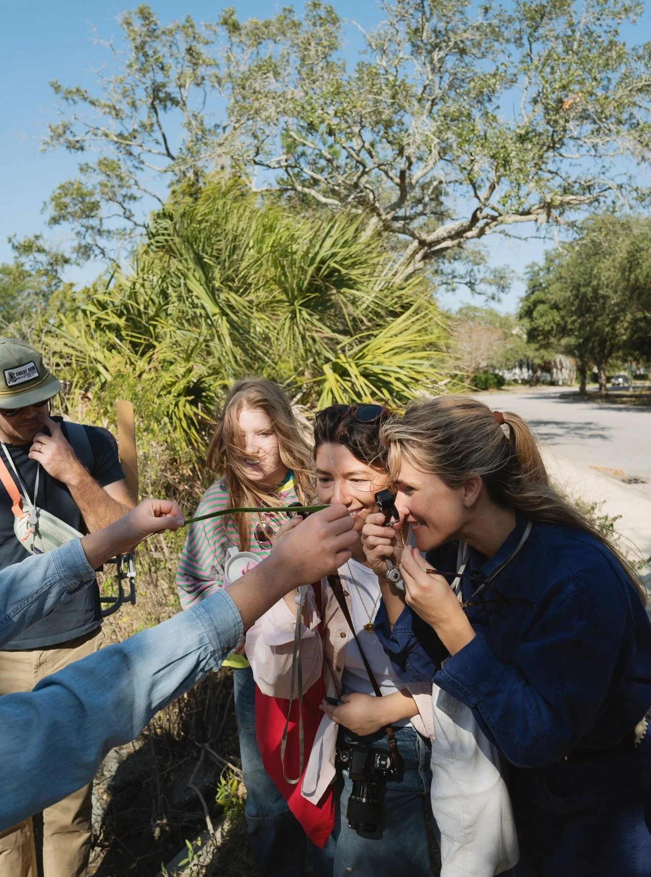 What a beautiful morning with @misseriangg and friends! Gabriela led some Marsh Project folks in a little graphite crayon practice along Halsey Creek. Slowing down after SUCH a big yesterday was a real treat for sore legs and allowed us to really hon