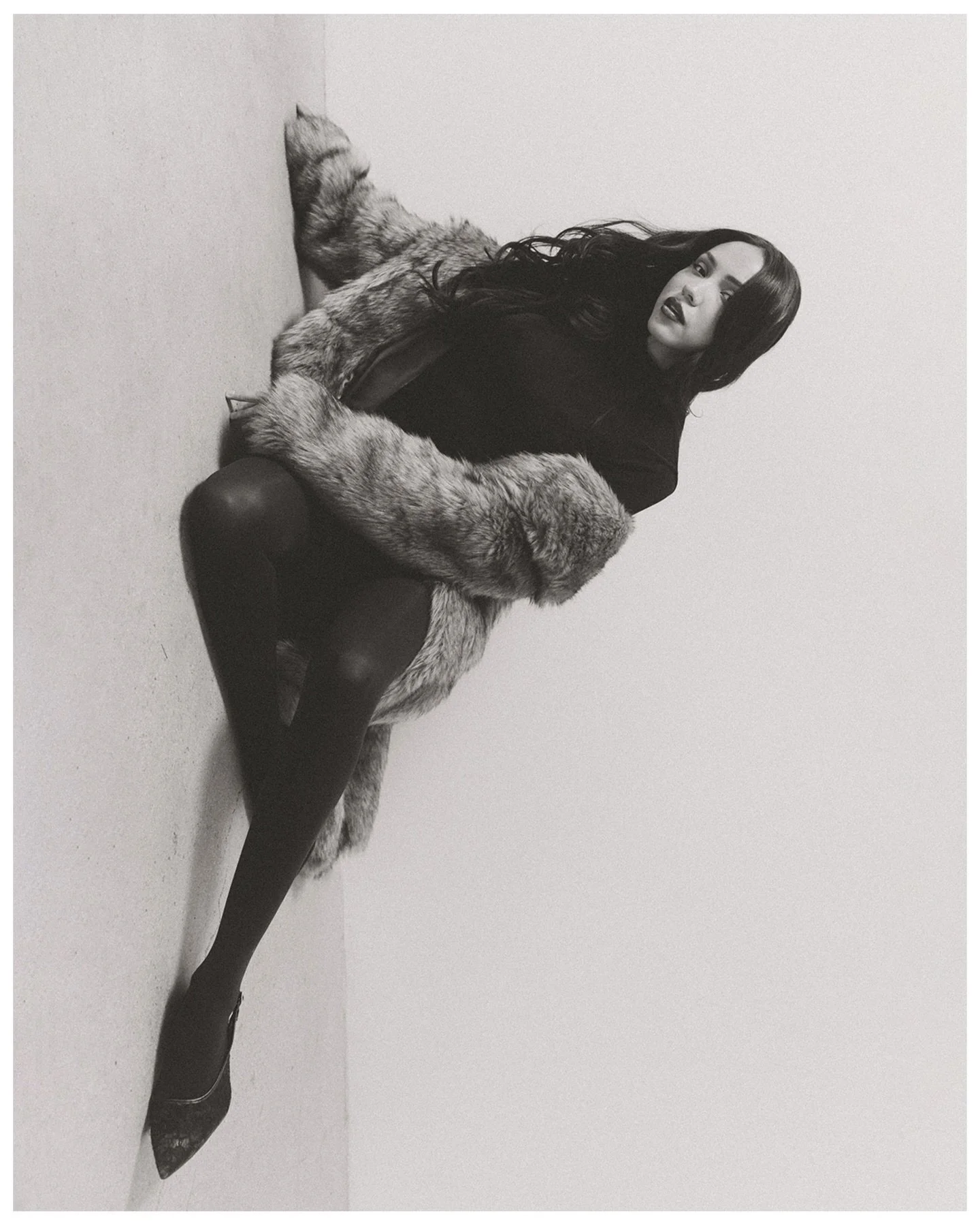 turning heads 🖤🤍