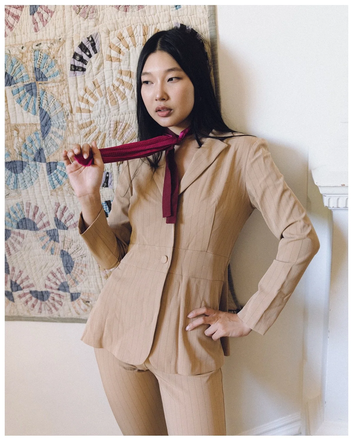 around the house 🏠✨

photo // @sophiavalentinophoto
styling // @vintagebychelsey
model // @siyeonakim