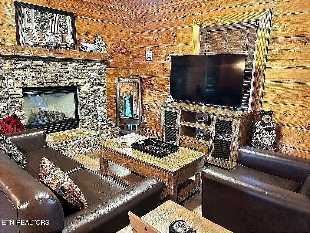 Living room 2.webp