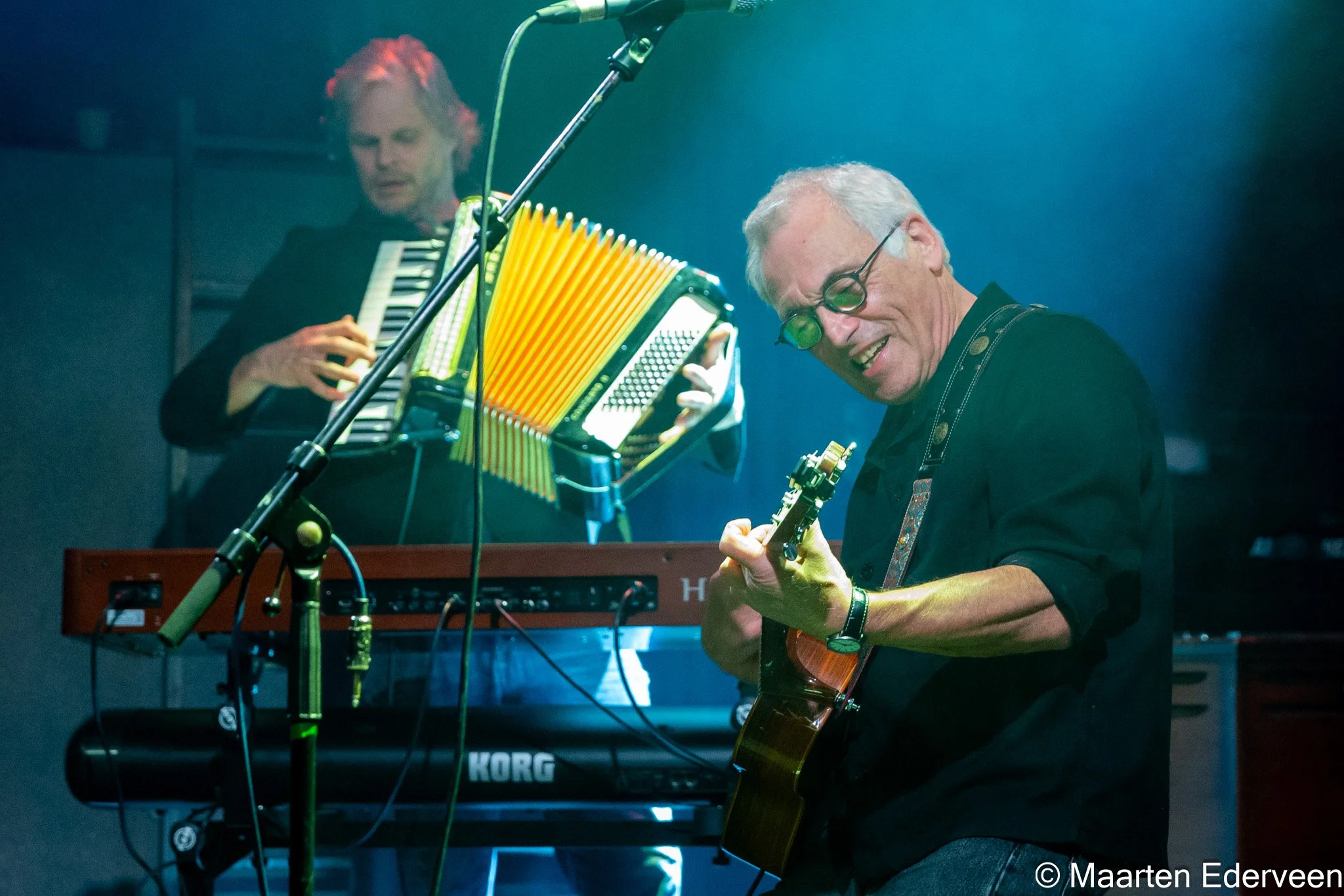 Roel Spanjers op accordeon. Paard 08-12-2025