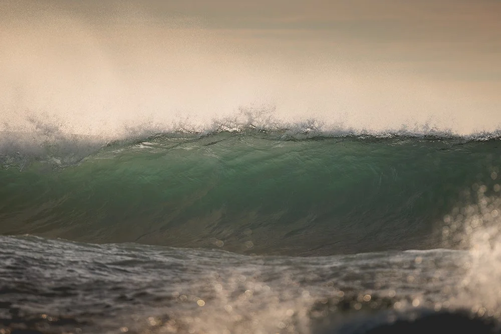 FORME 🔱
.
"Dans le fond, qu'est-ce que c'est que la forme? La forme de la pens&eacute;e d&eacute;forme parfois son fond."
Simon Berryer.
.
#vague #aqua #mediterraneo #portrait_ig #artiste #fineartphotography #southoffrance