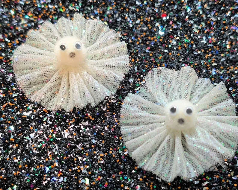 Googly Eye Ghost Pixie Bows