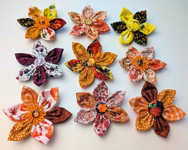 Collar Flowers Fall Assortment