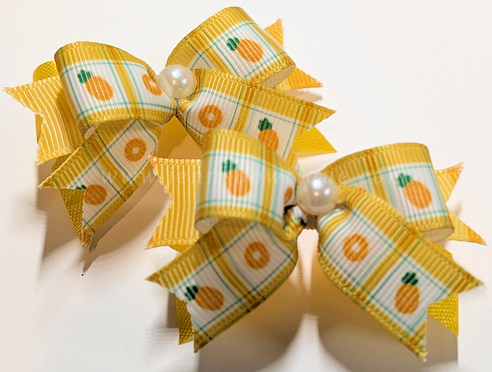 Pineapples Std Bows.png