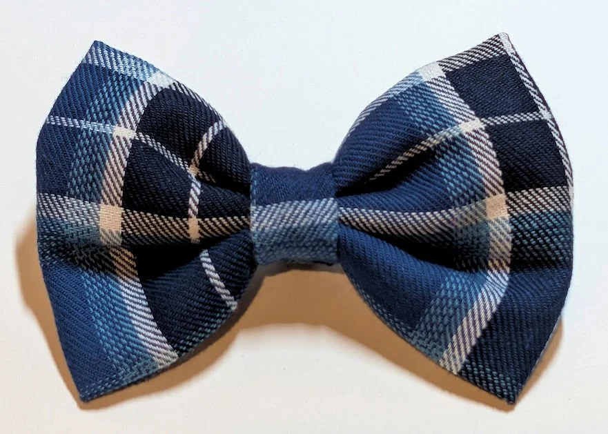 Bowtie Dk Blue Plaid.jpg
