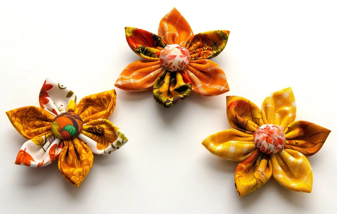 Collar Flowers Autumn Assortment