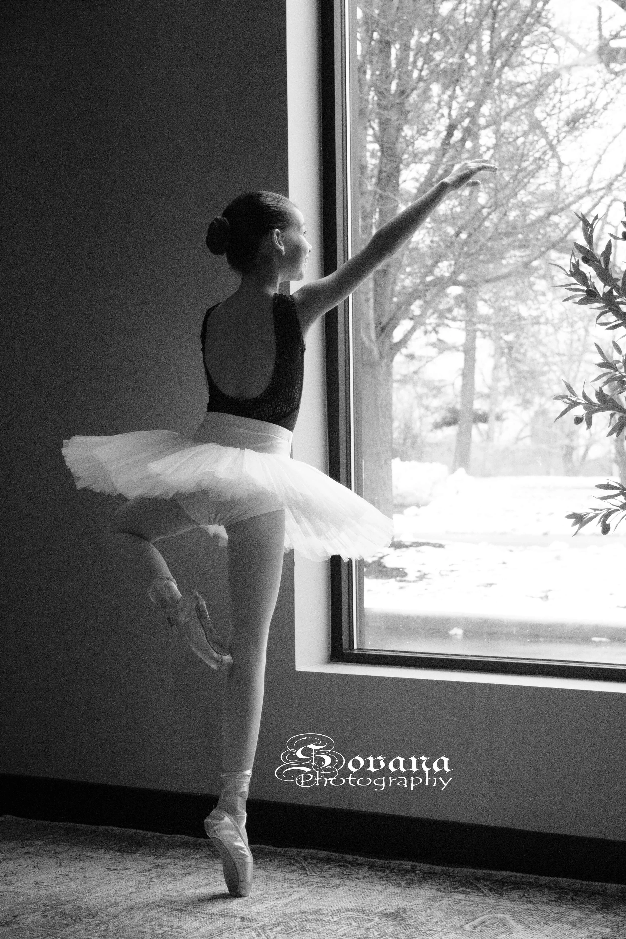 Simple but Effective Tips for Taking Photos Indoors (Photographer Edition)