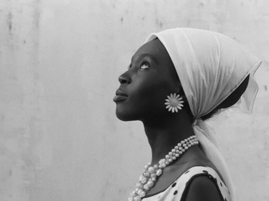 🎬 Black Girl (1966)
📽 65 mins
Dir. Ousmane Semb&egrave;ne

Ousmane Semb&egrave;ne, who was also an acclaimed novelist in his native Senegal, transforms a deceptively simple plot&mdash;about a young Senegalese woman who moves to France to work for a