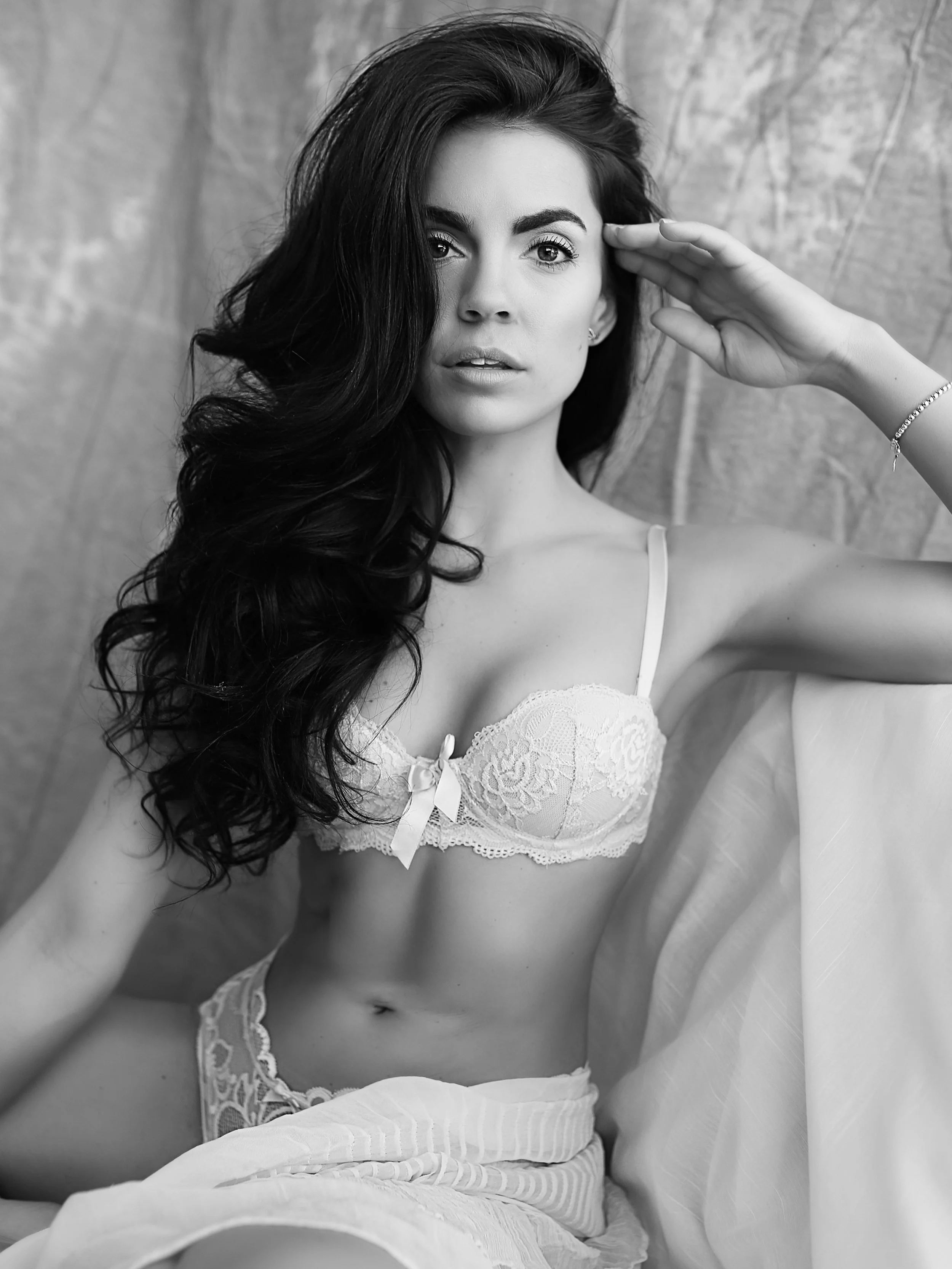 kr3b&w.JPG
