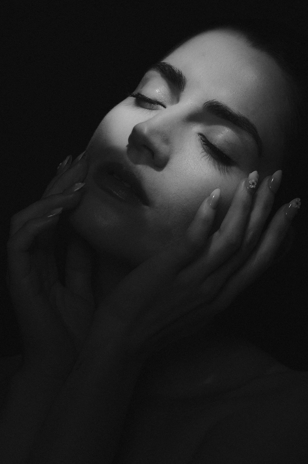Mary-by-Thom-Milkovic-01.jpg