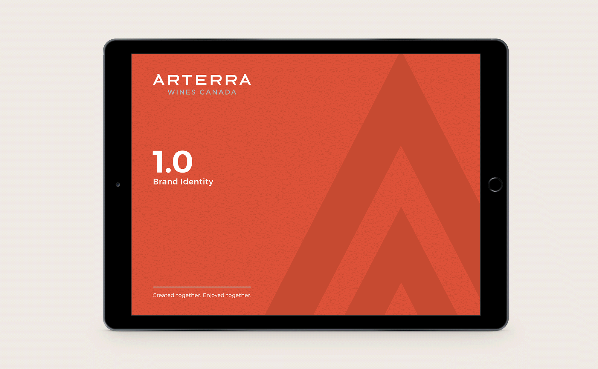 Arterra-Wines-Canada_Brand-Standards-iPad-Animation_Dossier-Creative.gif