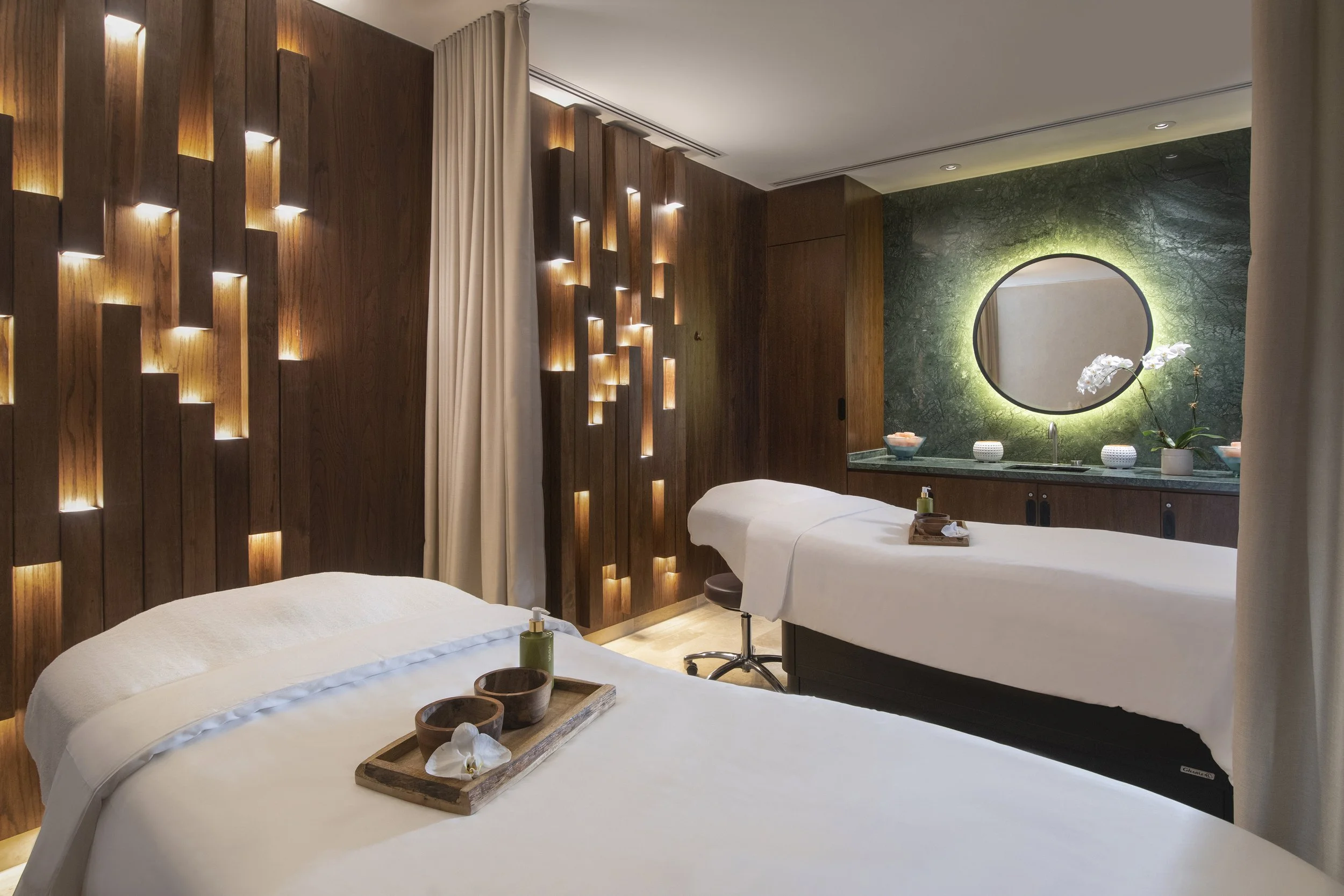 7 THI_8315 copy-r.jpg