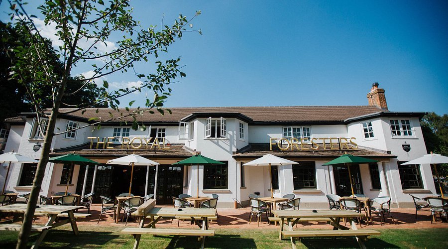 royal-foresters-pub-and.jpg