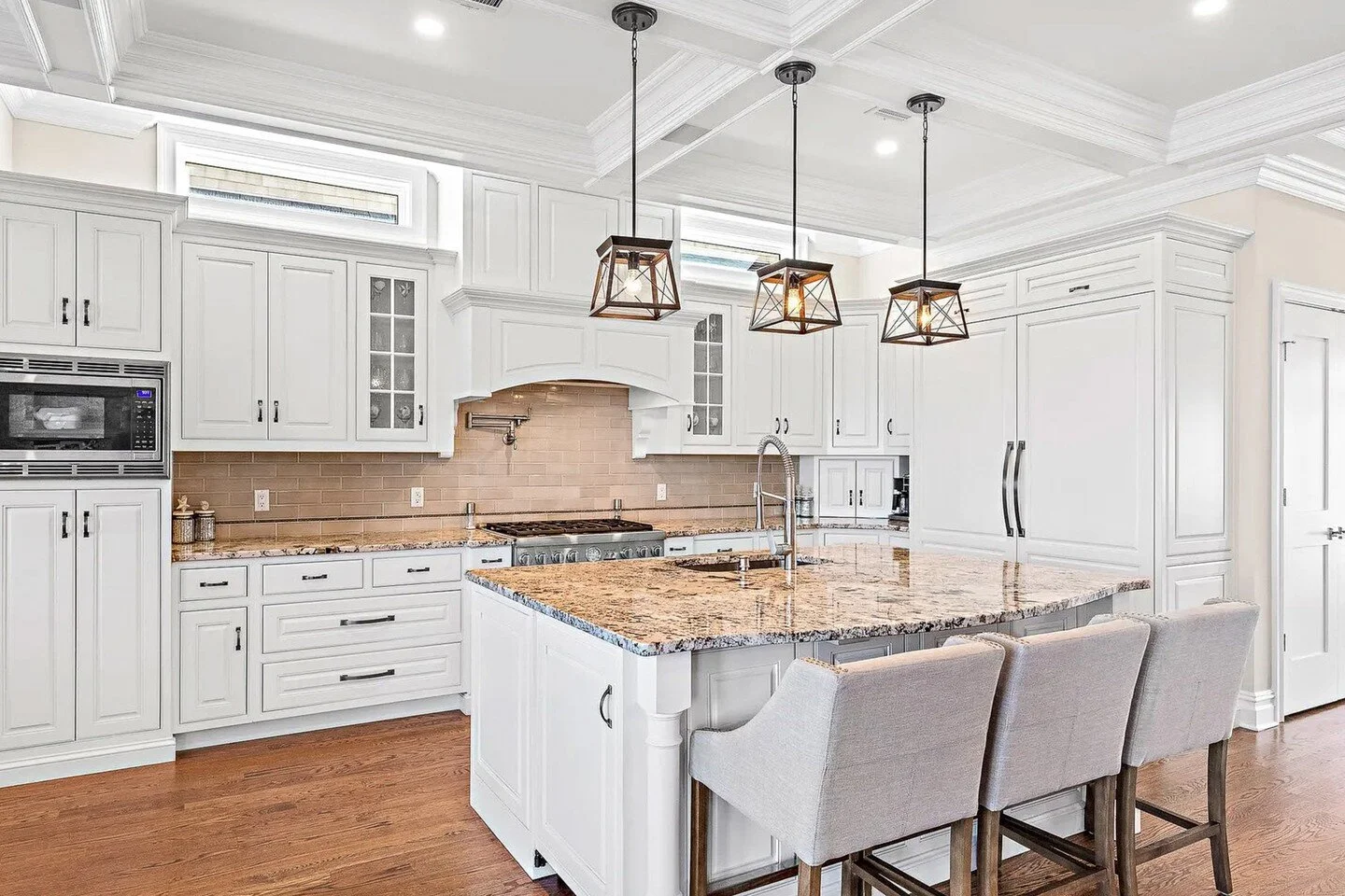 #customkitchen #interiordeisgn #customhome #kjnbuildersllc