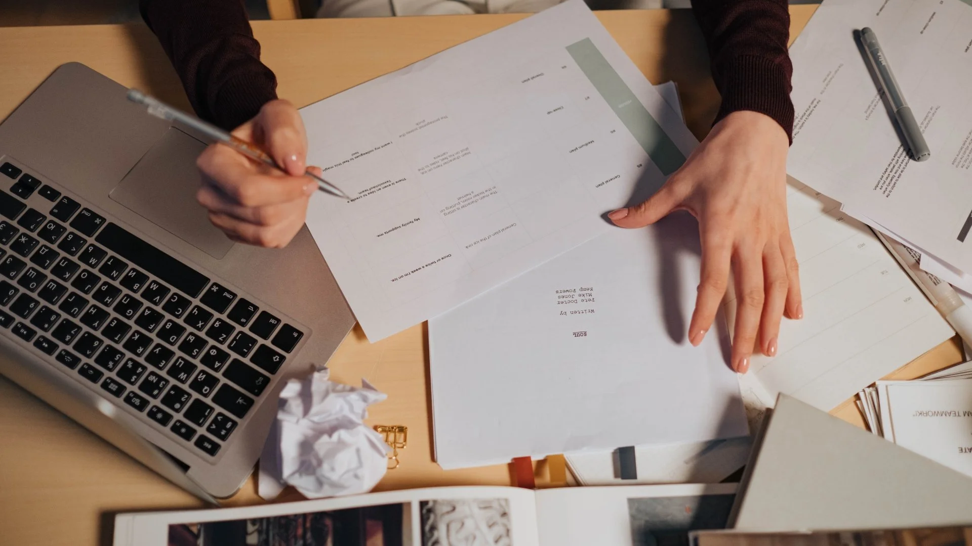 The end of paper-based document binders is near — IseoSolutions AG ...