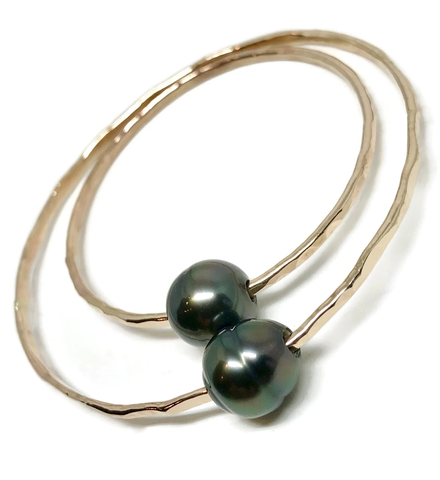 KAILA Pearl Bangle | Hand-Forged Tahitian Pearl Bangle | Modern Pearl Bracelet | Artisan Pearl Jewelry