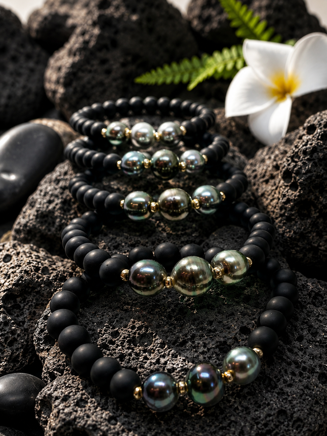 MAHANA Onyx