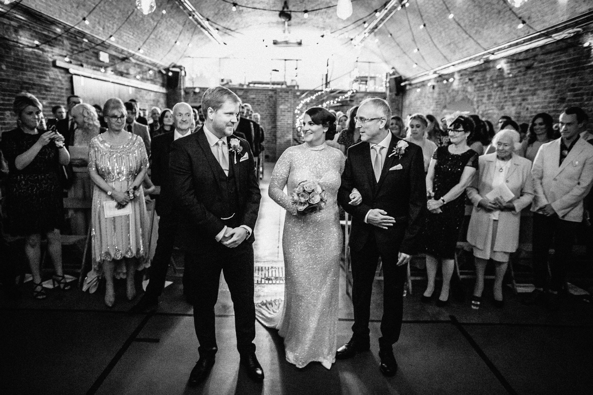  The groom sees the Bride for the first time at Shoreditch Studios 