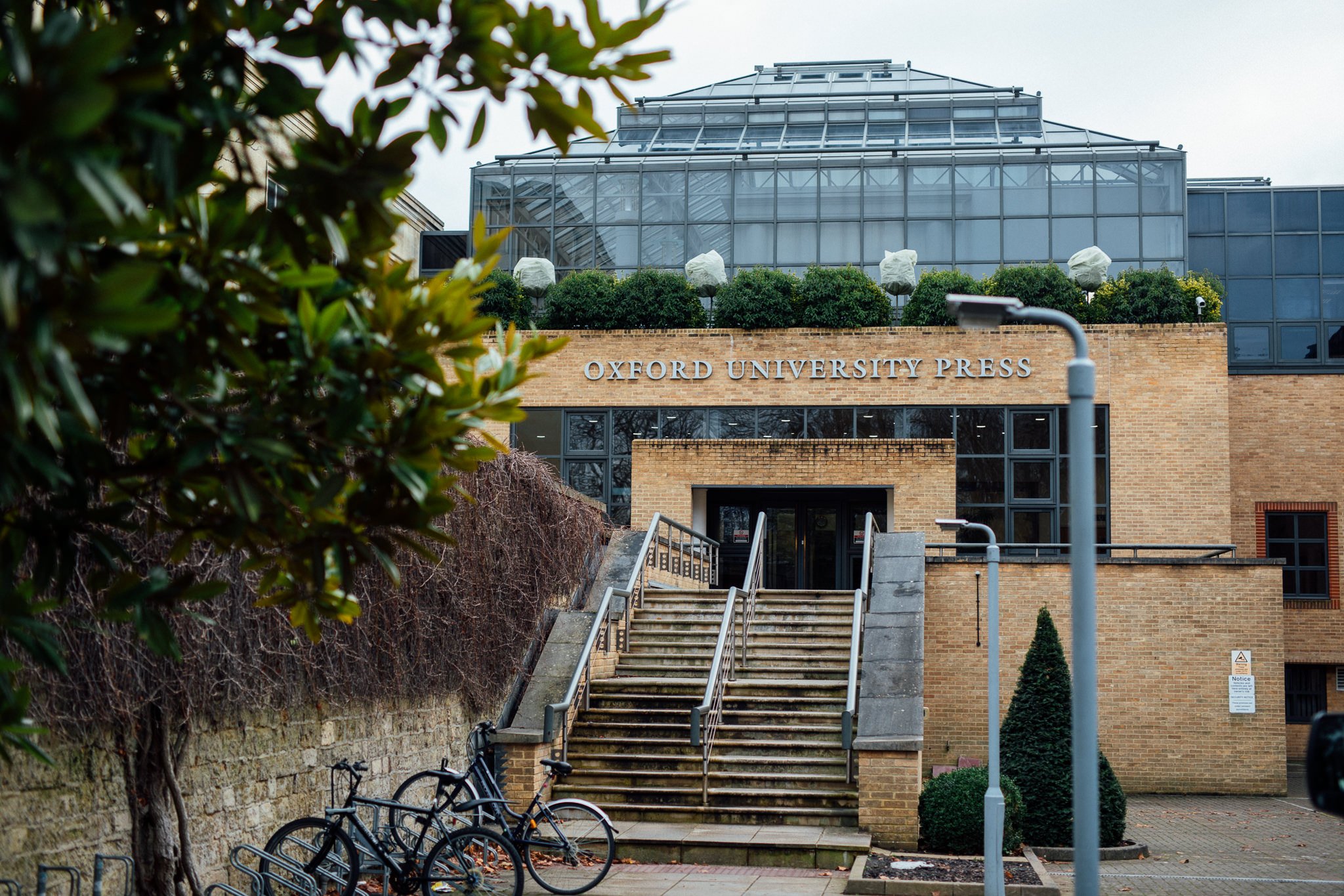  Oxford University Press building 