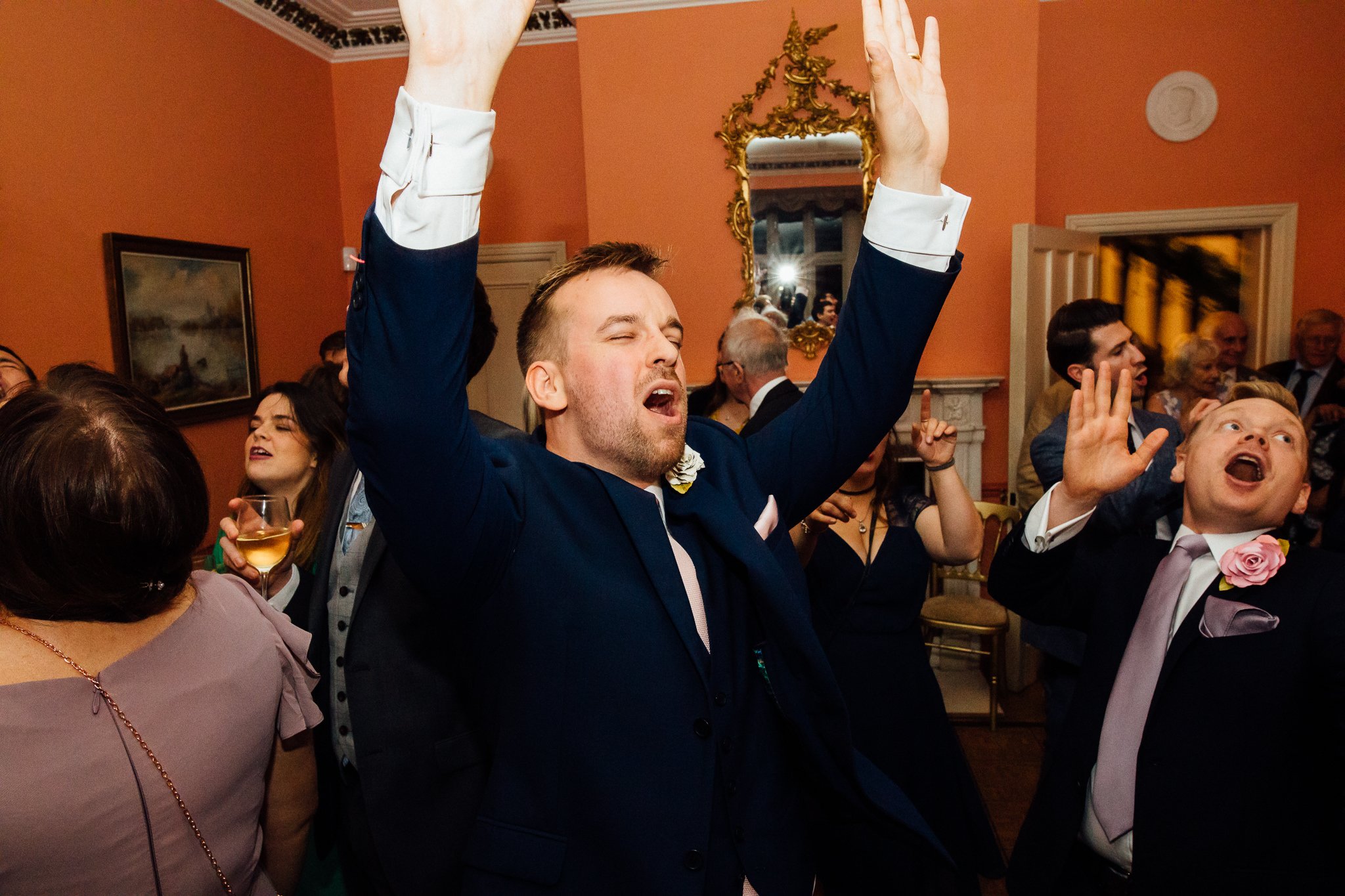  Groom dancing 