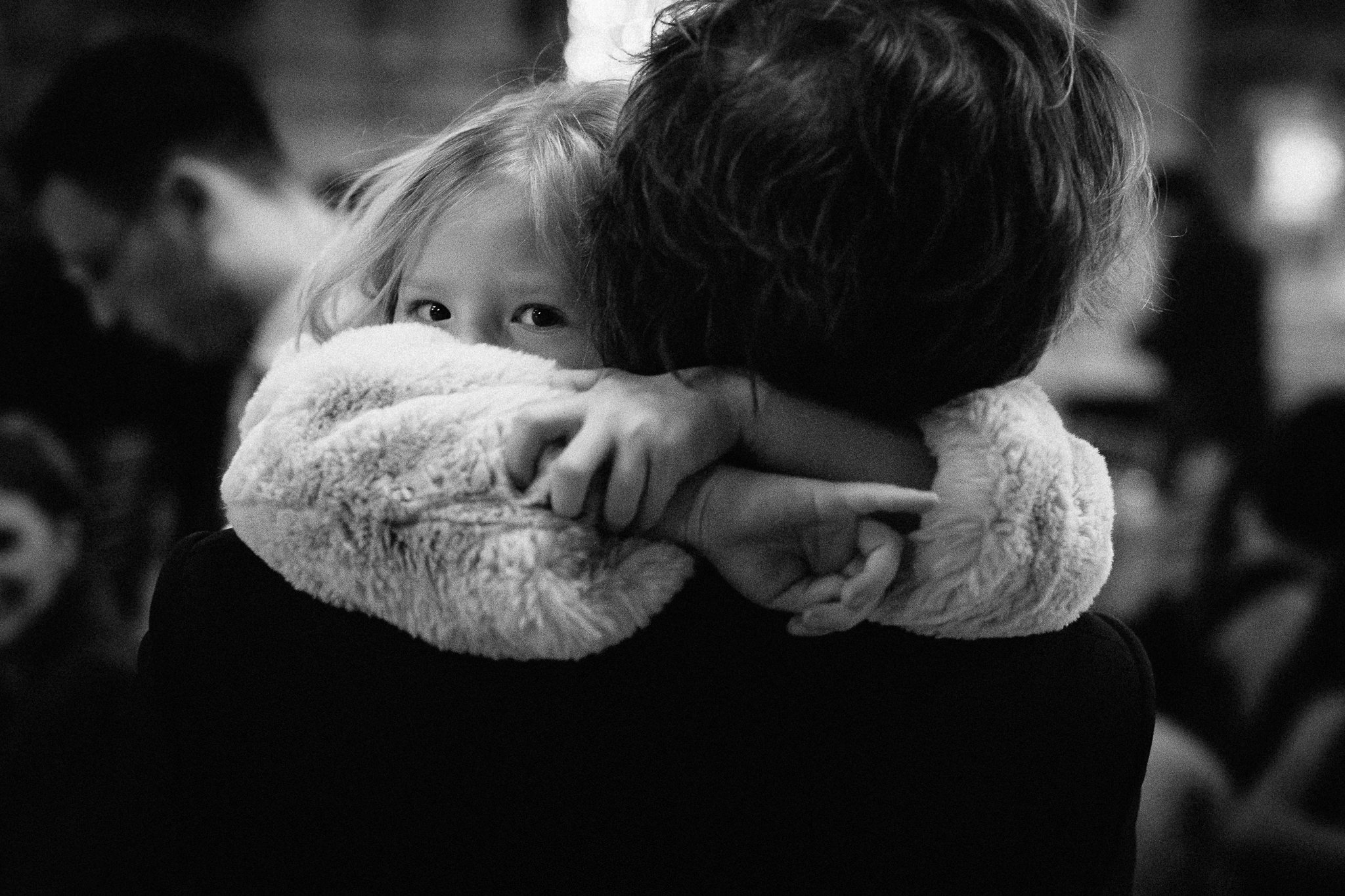  Little girl hugs her Dad at St Stephen’s Trust Hampstead 