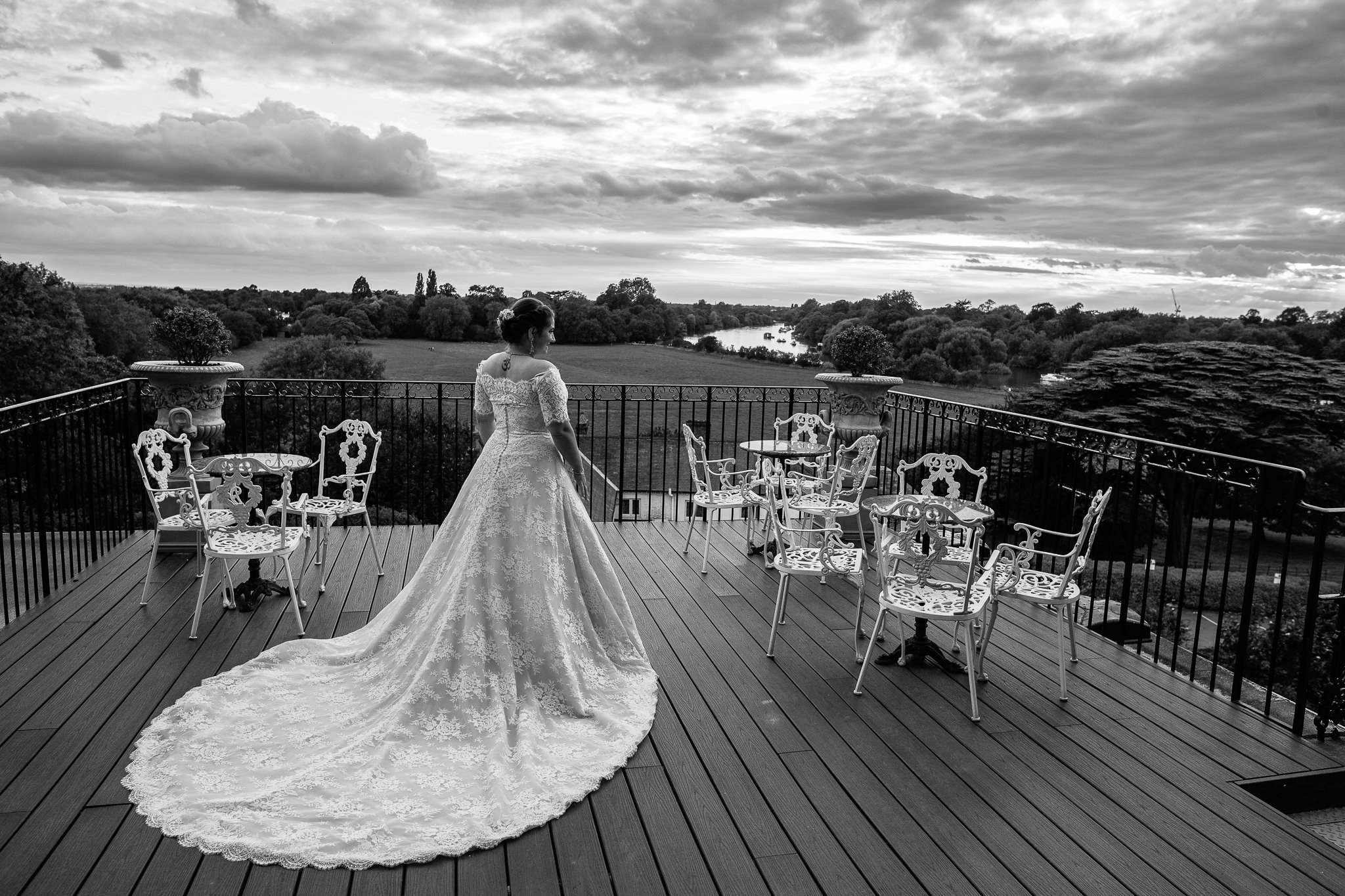  Bride on her wedding day overlooking Richmond Park 