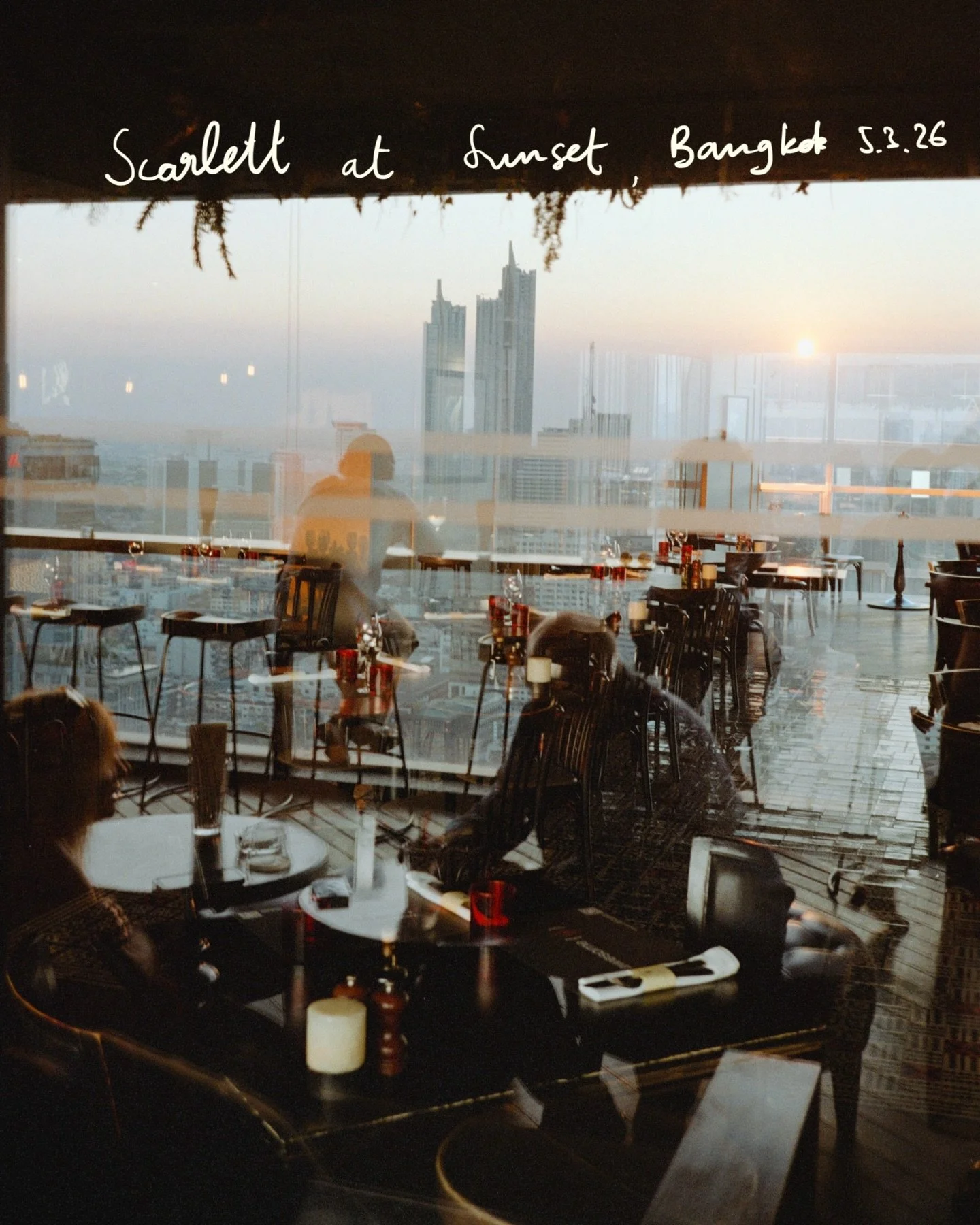 Little memories of a birthday trip to Bangkok 🎂

#analoguephoto #madewithkodak #contaxt2 #kodakgold200