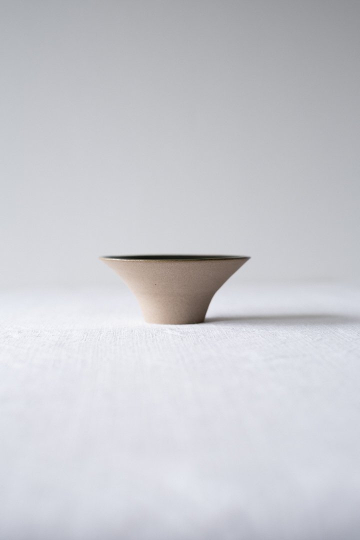 Small flower bowl in toffee sand with deep emerald green No. 1