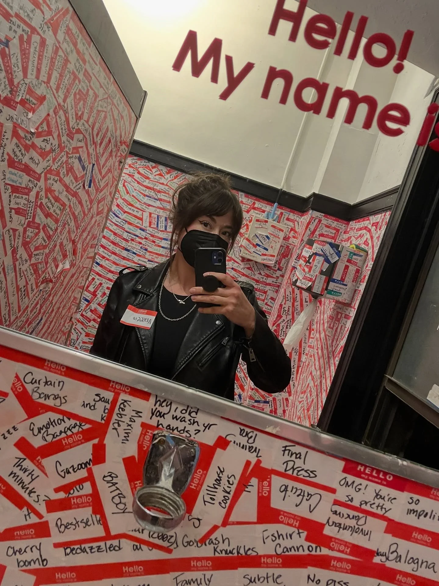 Infinite Wrench at @theneofuturists - a classic Chicago theater experience for decades (&ldquo;too much light makes the baby go blind&rdquo;). Go experience it if you haven&rsquo;t (or even if you have) - It&rsquo;s always changing and last night was