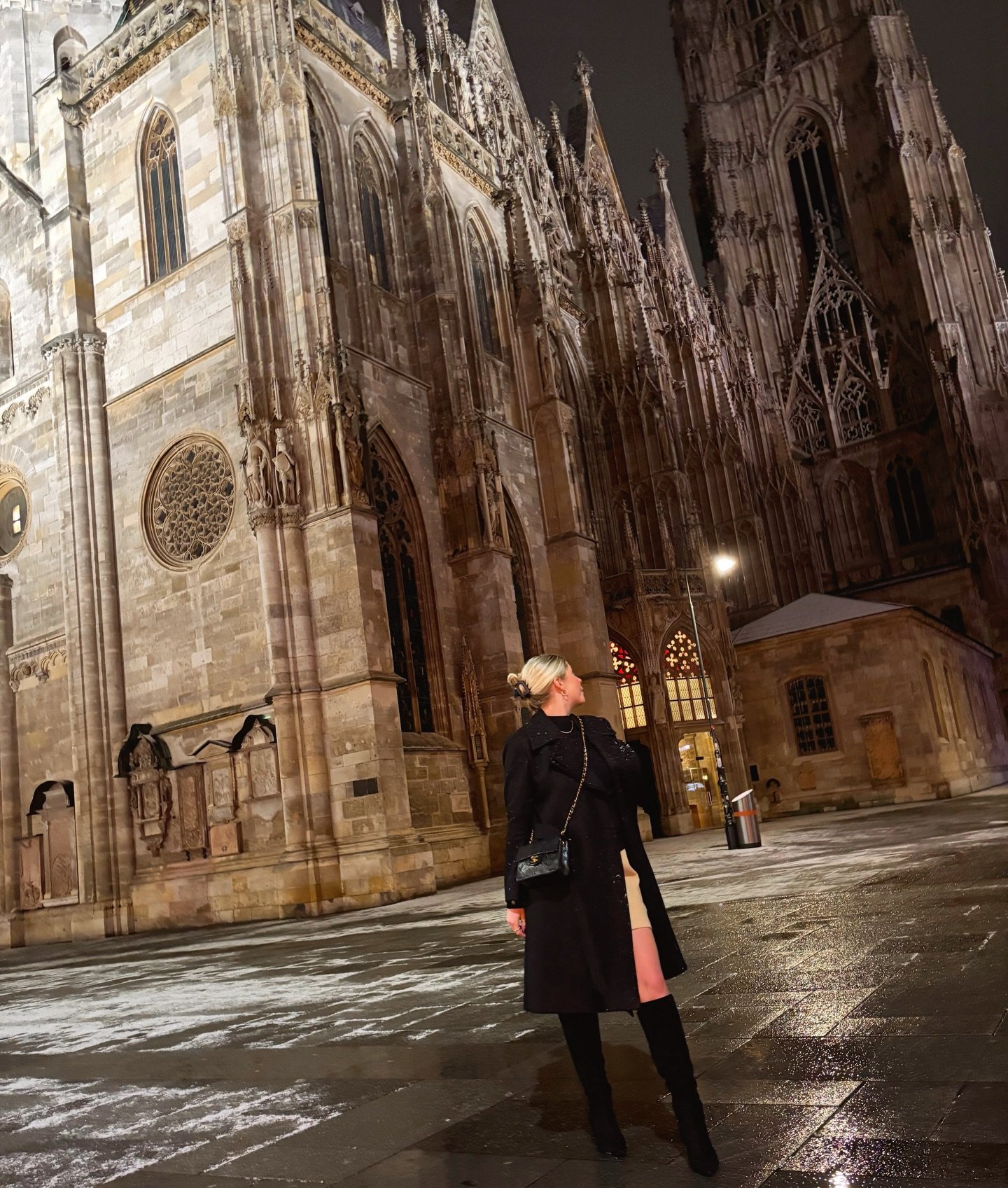 After hours in Vienna 🖤✨🪩