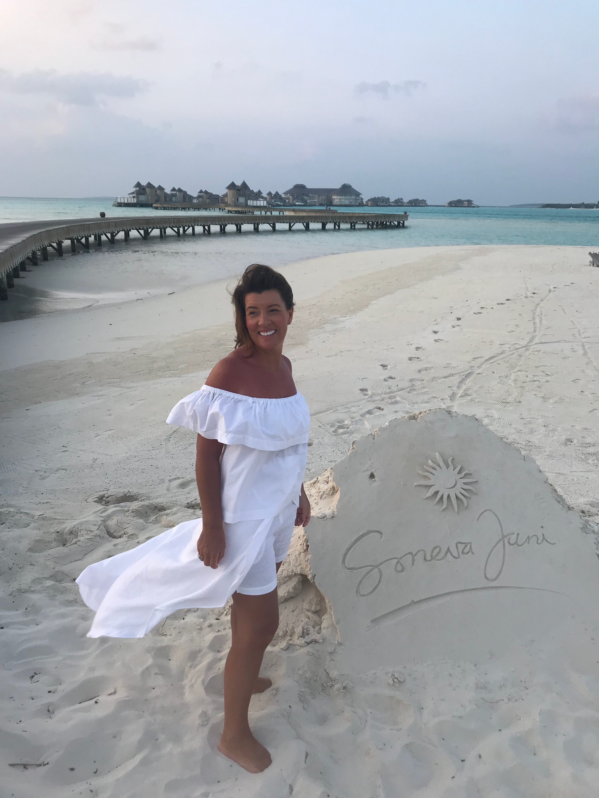 Roz Colthart - 1 (10).png