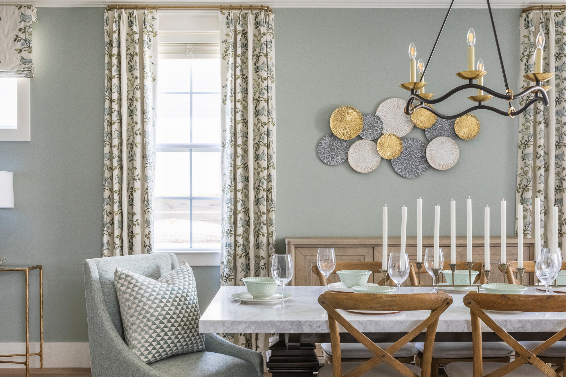 Beyond the Windows: How Custom Completes Your Interior Design