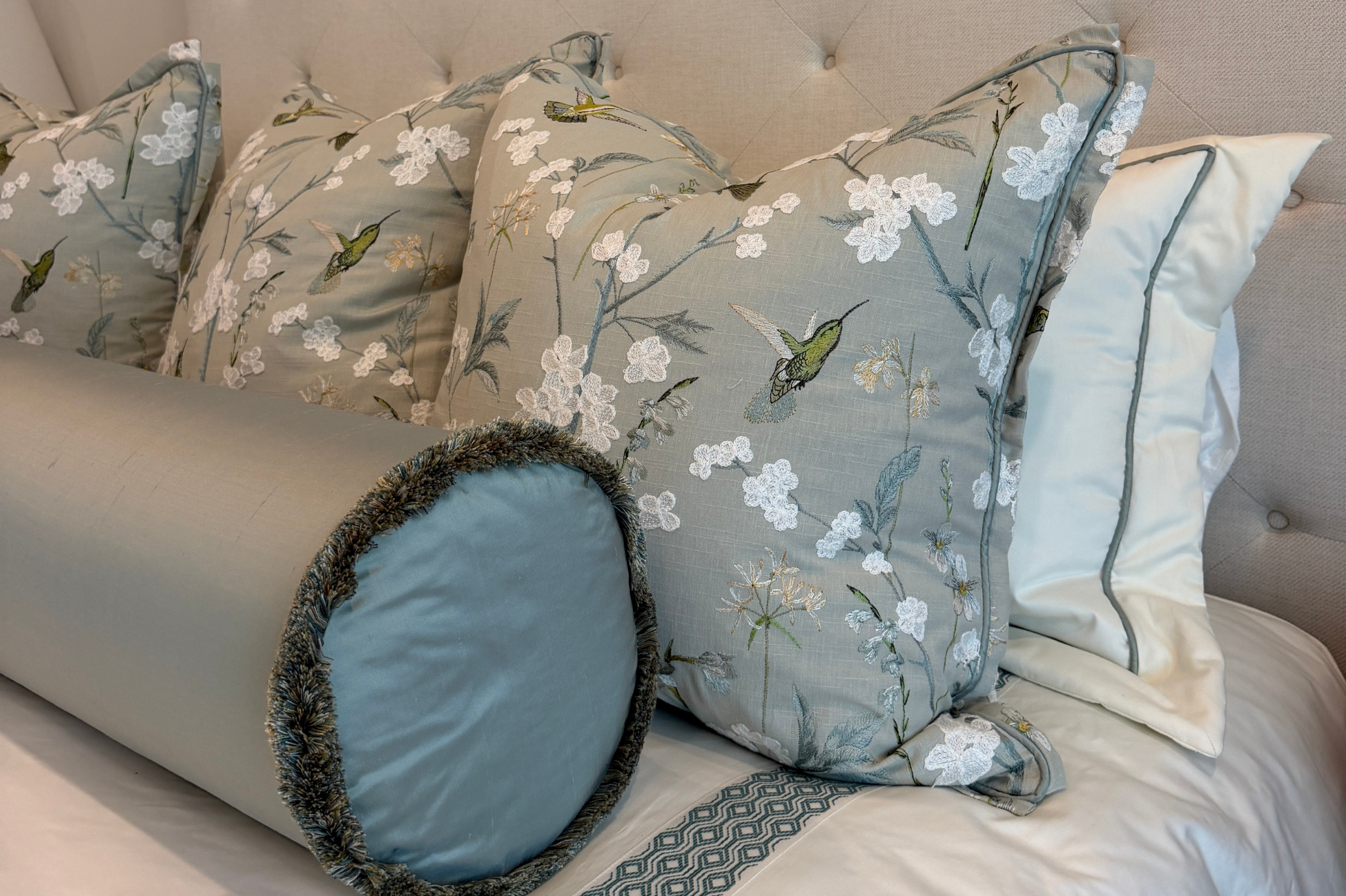 Designer Throw Pillows 101: How Custom Pillows Elevate Every Room