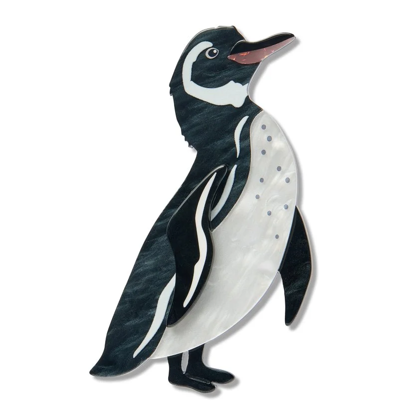 BHDY111 Galapagos Penguin Brooch-1.JPG