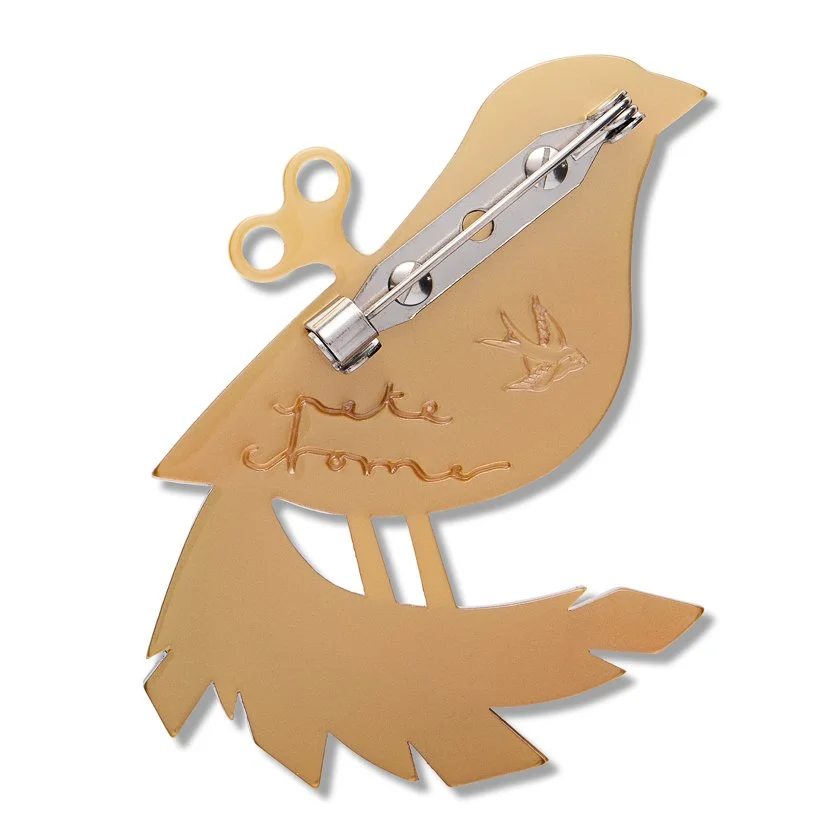 BHEF105 The Wind Up Brooch-2.JPG
