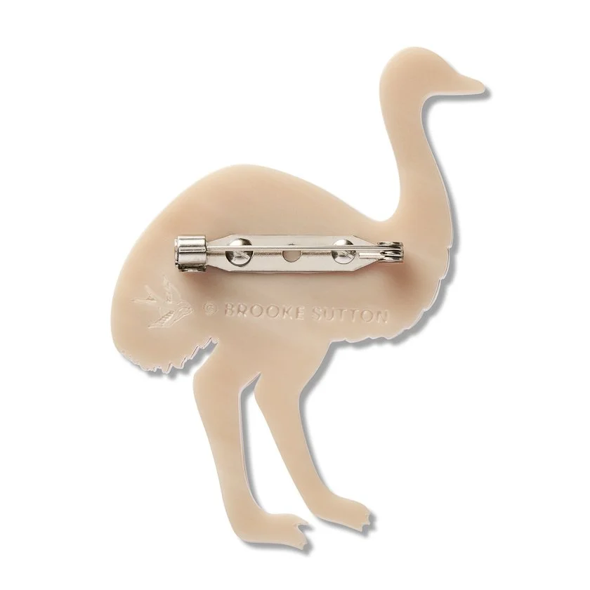BHEC104 Utingat Ritjinguthinha Brooch-2.JPG